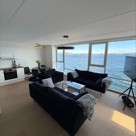 Apartamento Sea View Close To Center, 2br *